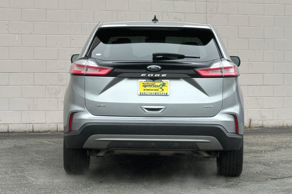 Certified 2023 Ford Edge SEL image 4