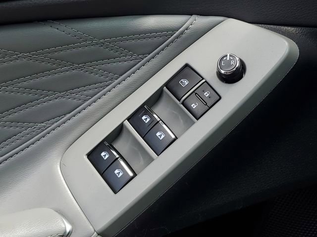 Used 2019 Toyota Avalon Limited w/ All Weather Liner Package FWD image 24