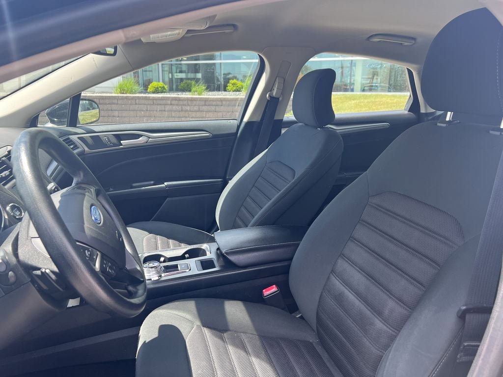 Certified 2019 Ford Fusion SE AWD/4WD image 10