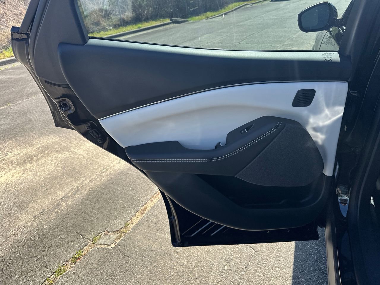 Certified 2025 Ford Mustang Mach-E Premium image 25