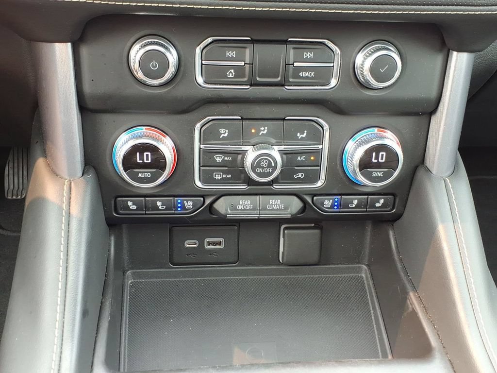 Used 2022 GMC Yukon SLT w/ SLT Premium Package AWD/4WD image 20