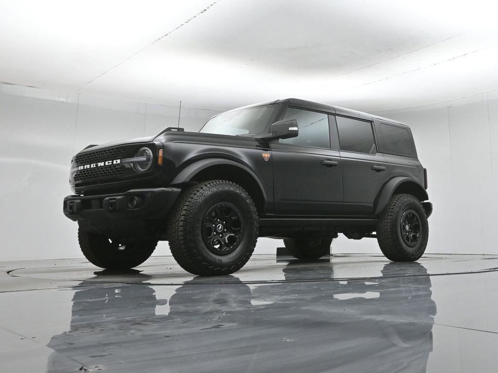 Certified 2025 Ford Bronco Badlands AWD/4WD image 46