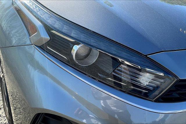 Used 2024 Kia Forte LXS FWD image 29