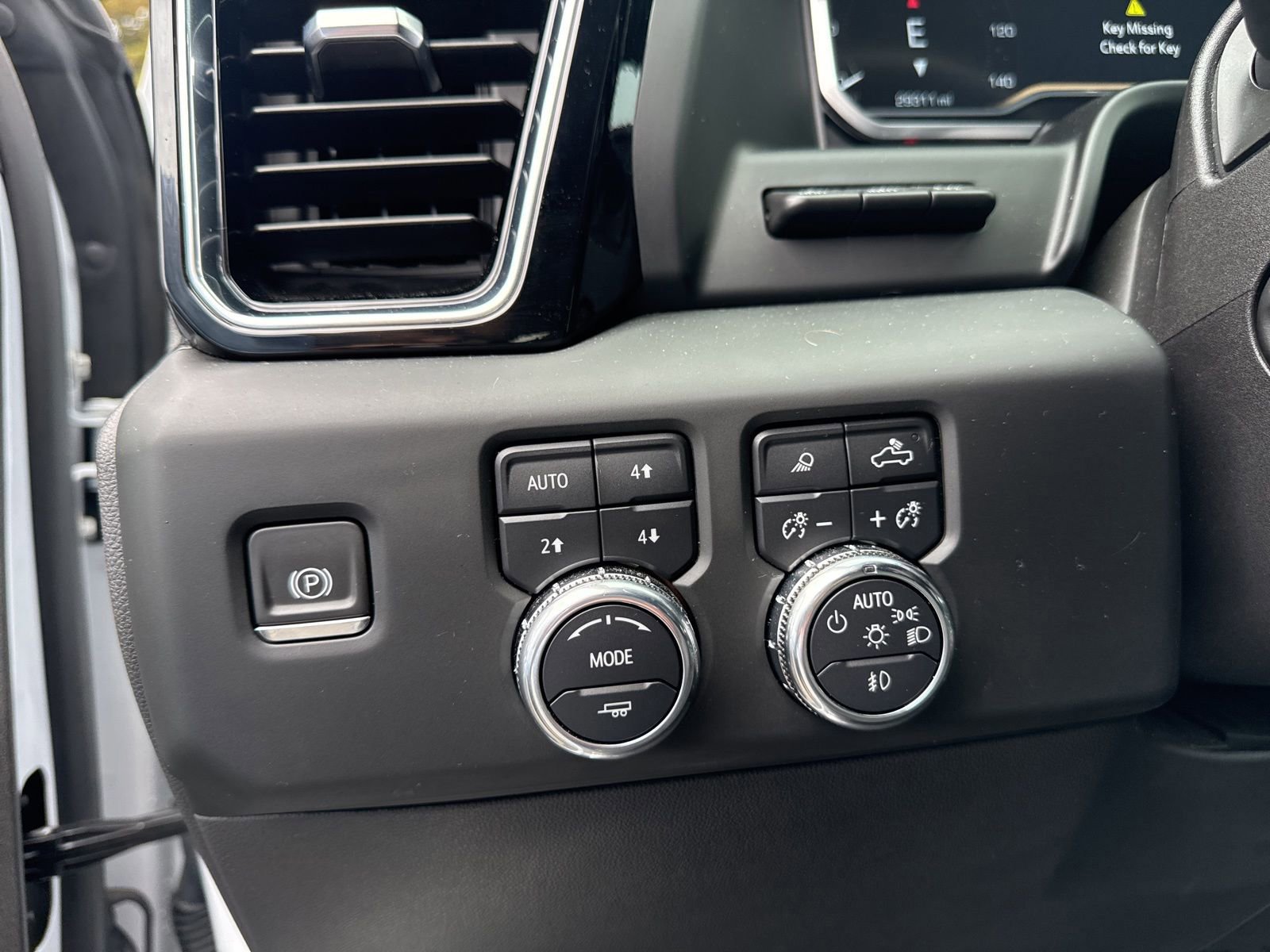 Used 2023 GMC Sierra 1500 Denali w/ Denali Reserve Package AWD/4WD image 20