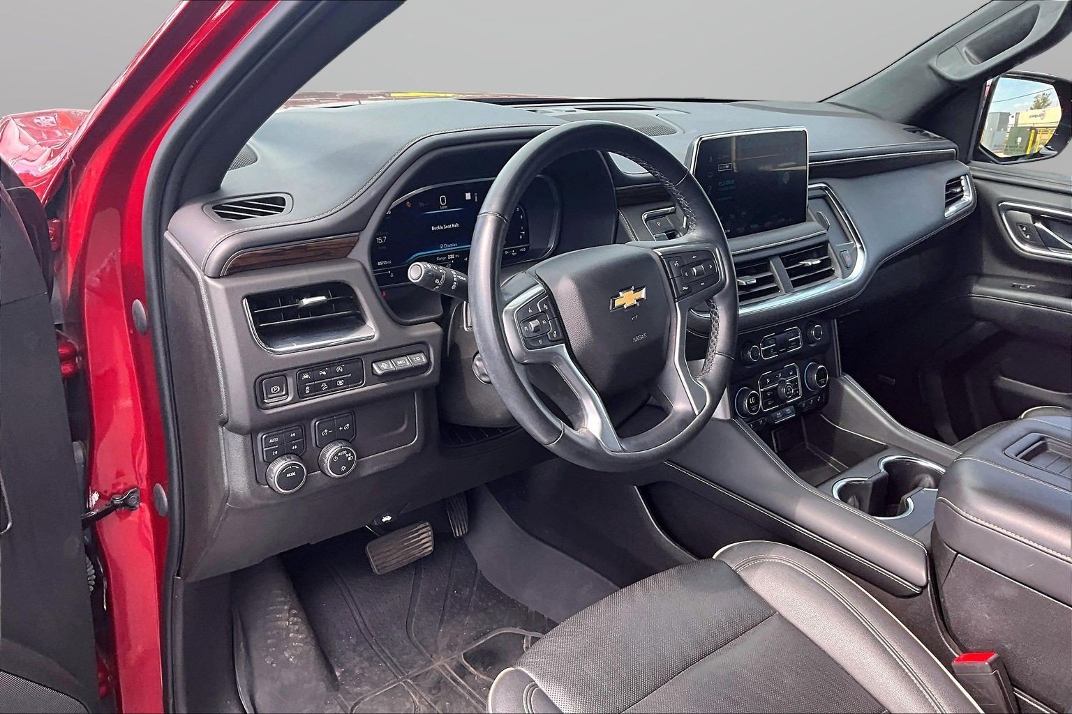 Used 2023 Chevrolet Tahoe Premier w/ Premium Package 2 AWD/4WD image 21