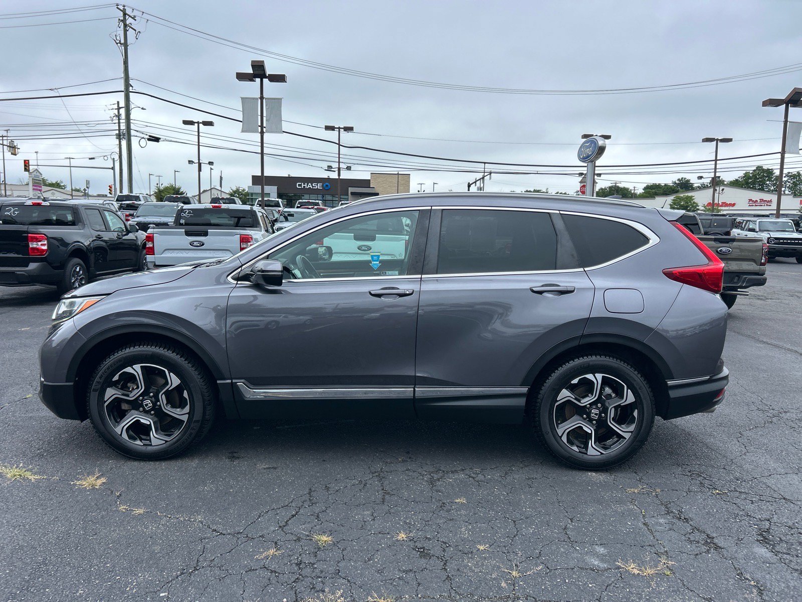 Used 2019 Honda CR-V Touring image 5