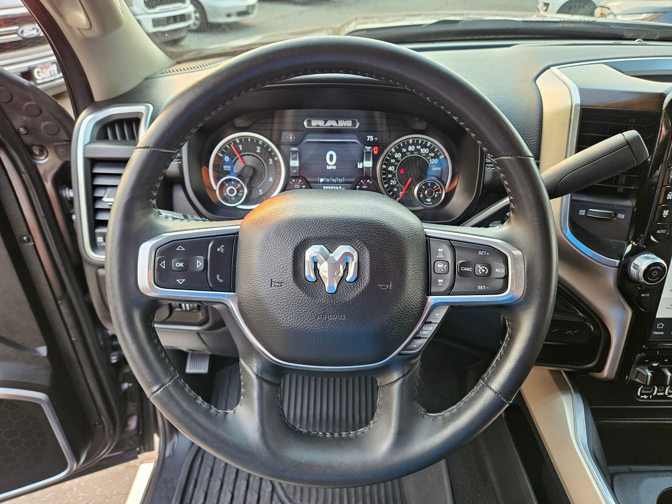 Used 2024 RAM 3500 Laramie w/ Safety Group AWD/4WD image 19