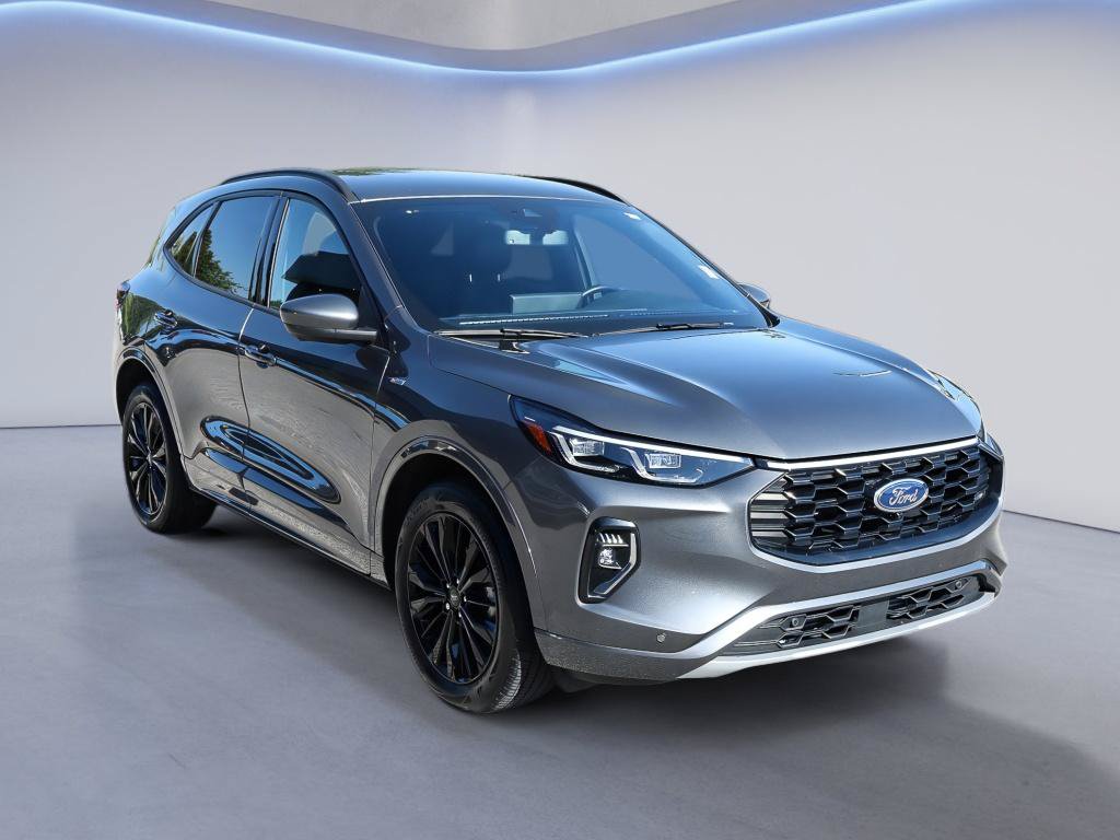 Certified 2023 Ford Escape ST-Line Elite AWD/4WD image 10