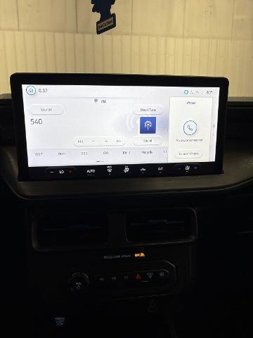 Certified 2025 Ford Maverick Lobo AWD/4WD image 12