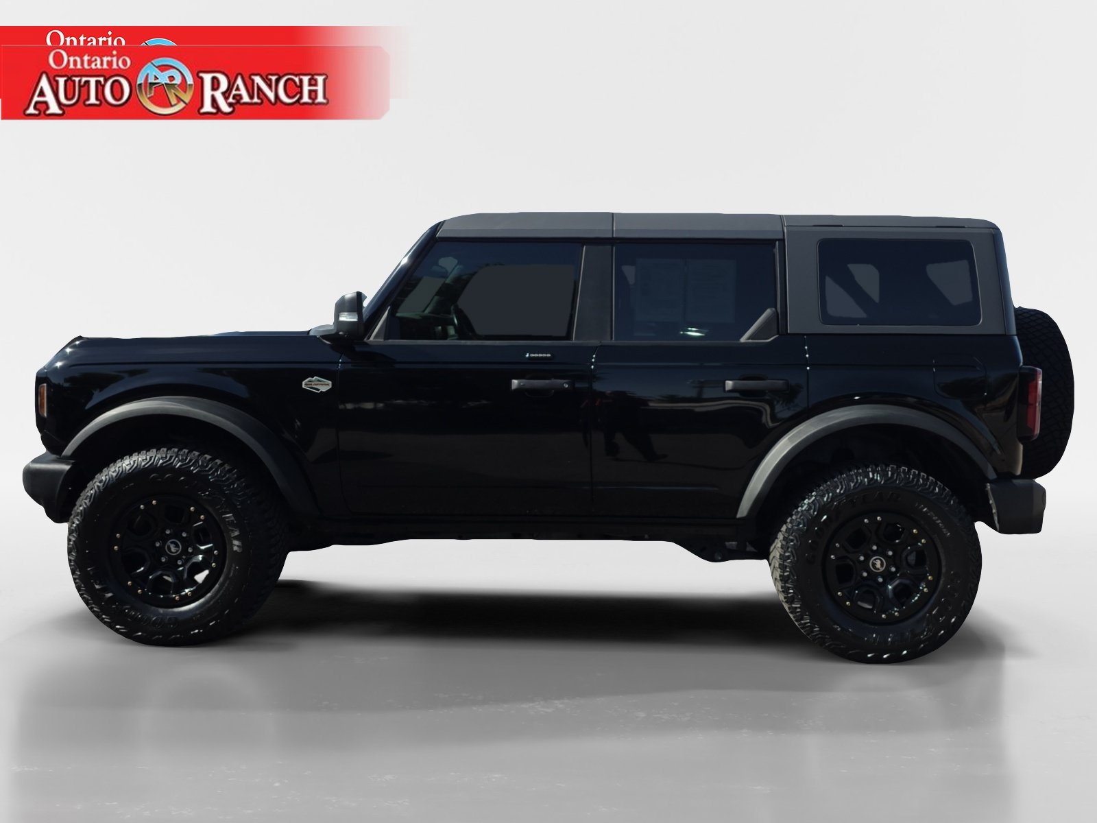 Certified 2022 Ford Bronco Wildtrak AWD/4WD image 2
