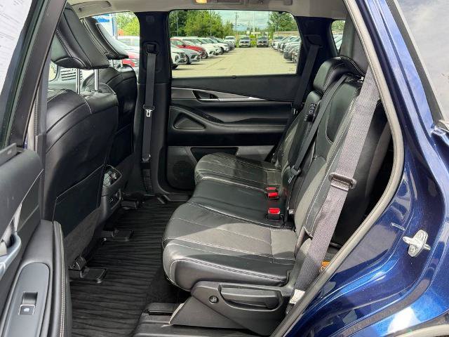 Used 2022 INFINITI QX60 Luxe w/ Cargo Package AWD/4WD image 16
