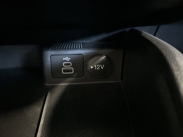 Certified 2025 Ford Escape ST-Line Elite image 23