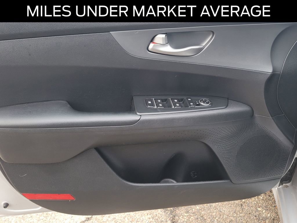 Used 2021 Kia Forte LXS image 14