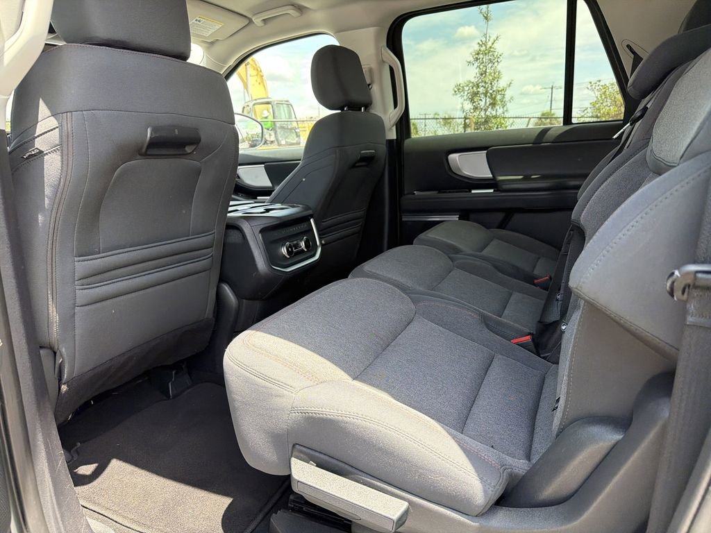 Certified 2025 Ford Expedition Max Active RWD image 16