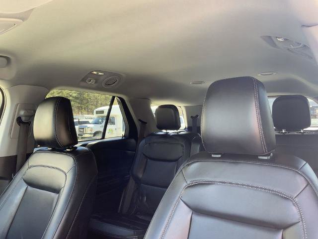 Certified 2023 Ford Explorer XLT w/ Equipment Group 202A image 12