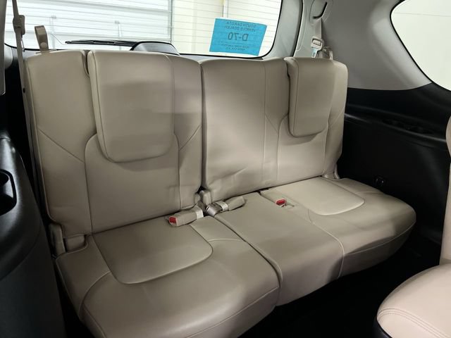 Used 2024 Nissan Armada SL w/ Captain's Chairs Package AWD/4WD image 8
