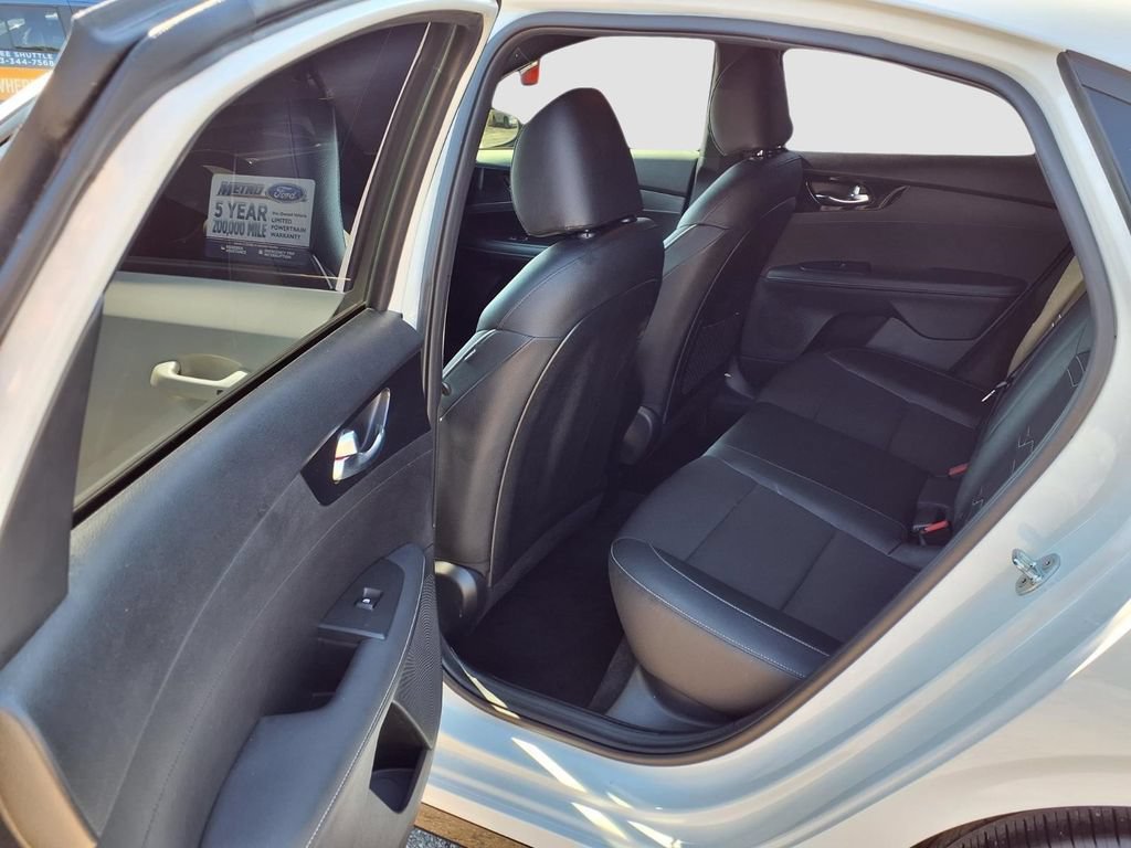 Used 2024 Kia Forte GT-Line FWD image 27