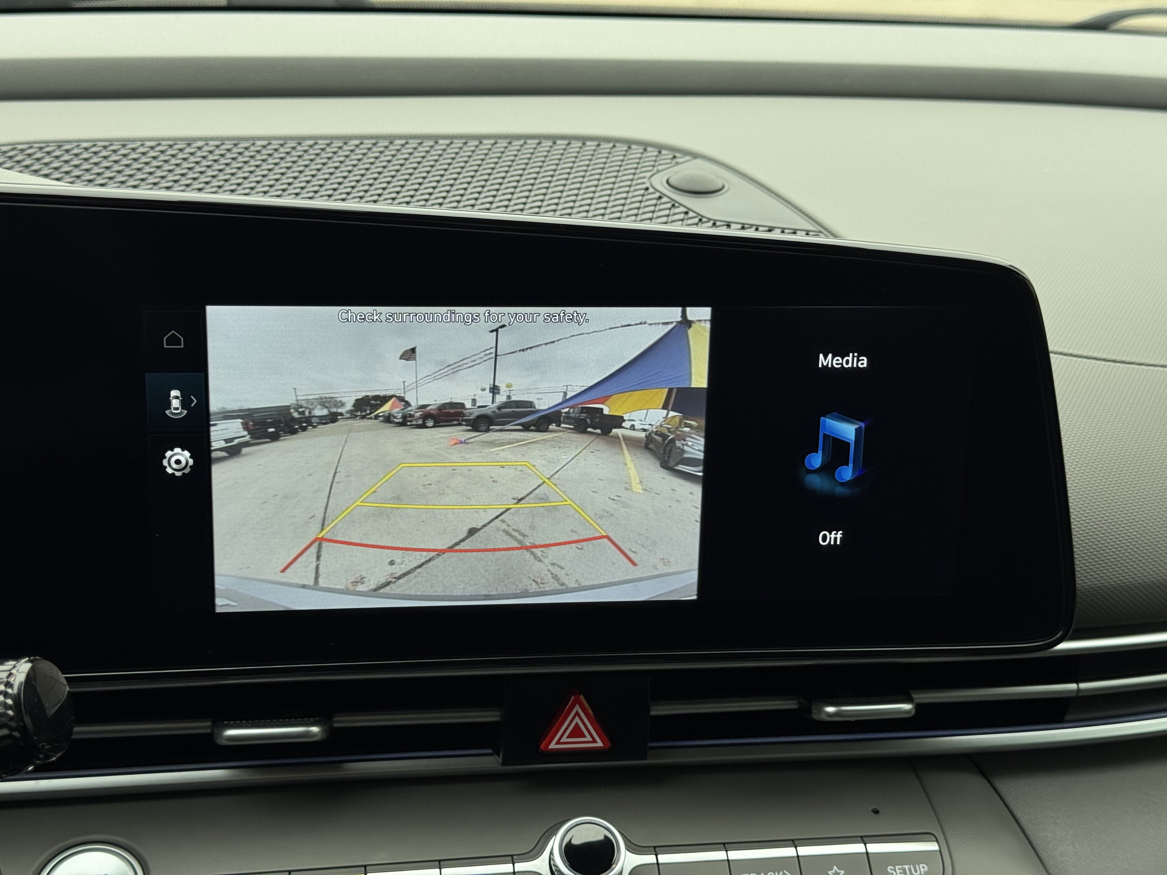 Used 2024 Hyundai Elantra SEL w/ Convenience Package image 23