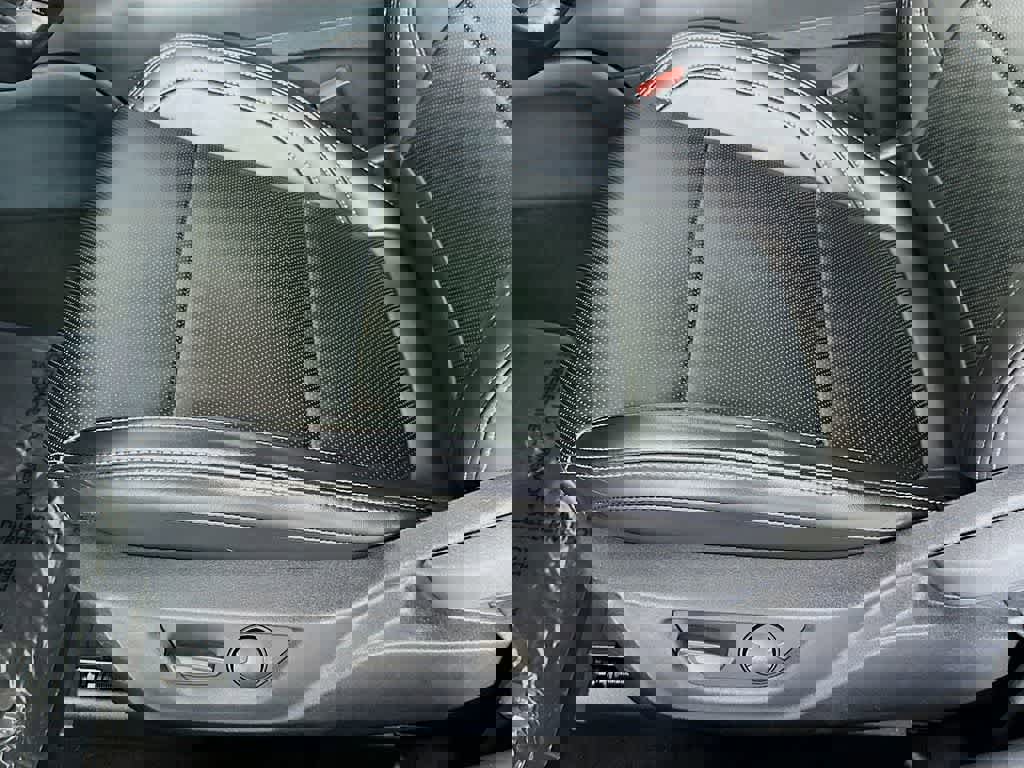 Certified 2024 Ford Mustang Premium image 27