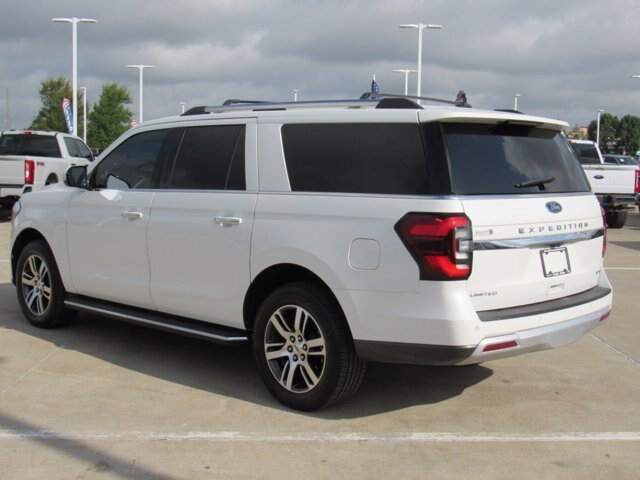 Certified 2022 Ford Expedition Max Limited RWD image 4