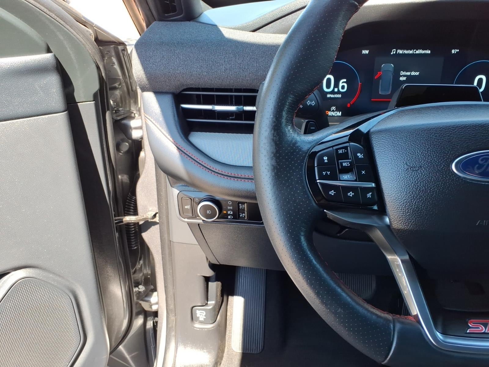 Certified 2025 Ford Explorer ST w/ Sun And Sound Package AWD/4WD image 28