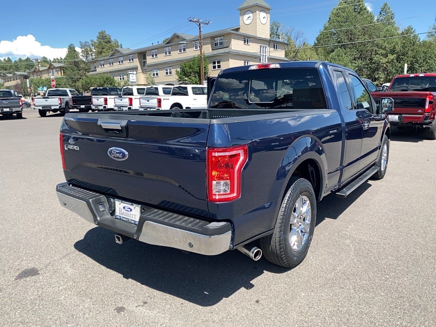 Certified 2017 Ford F150 XLT w/ Equipment Group 301A Mid RWD image 5
