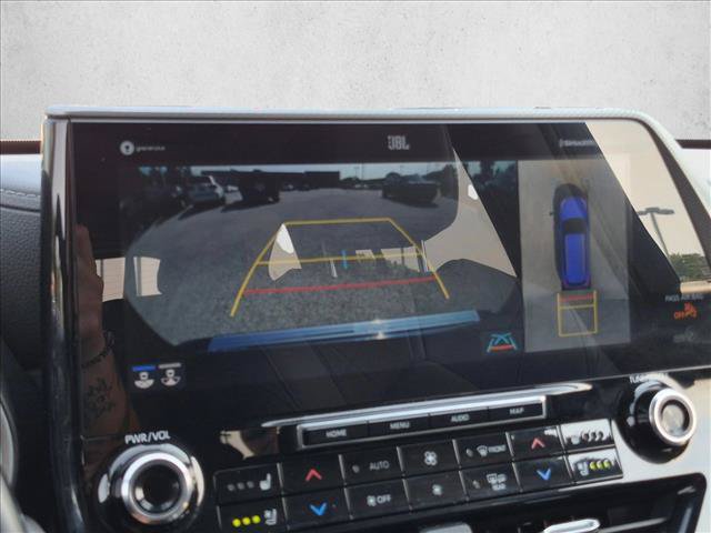 Used 2021 Toyota Highlander Platinum AWD/4WD image 15