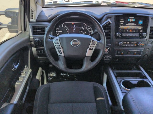 Used 2022 Nissan Titan SV w/ SV Convenience Package AWD/4WD image 17