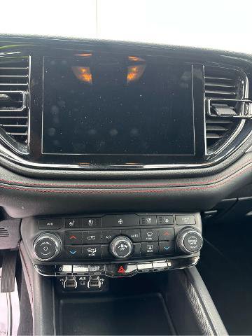 Used 2023 Dodge Durango GT image 16