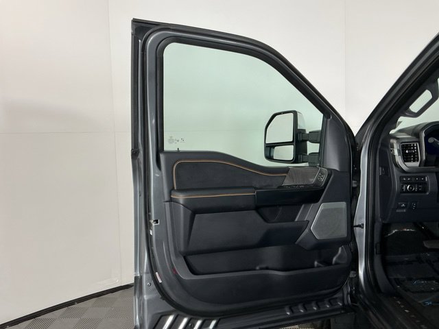 Certified 2024 Ford F350 Platinum AWD/4WD image 17