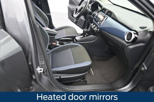 Used 2025 Nissan Versa SV FWD image 15