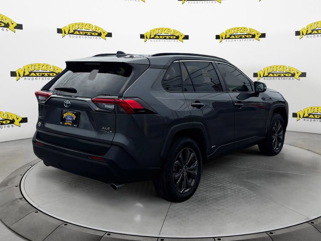 Used 2022 Toyota RAV4 XLE Premium AWD/4WD image 6