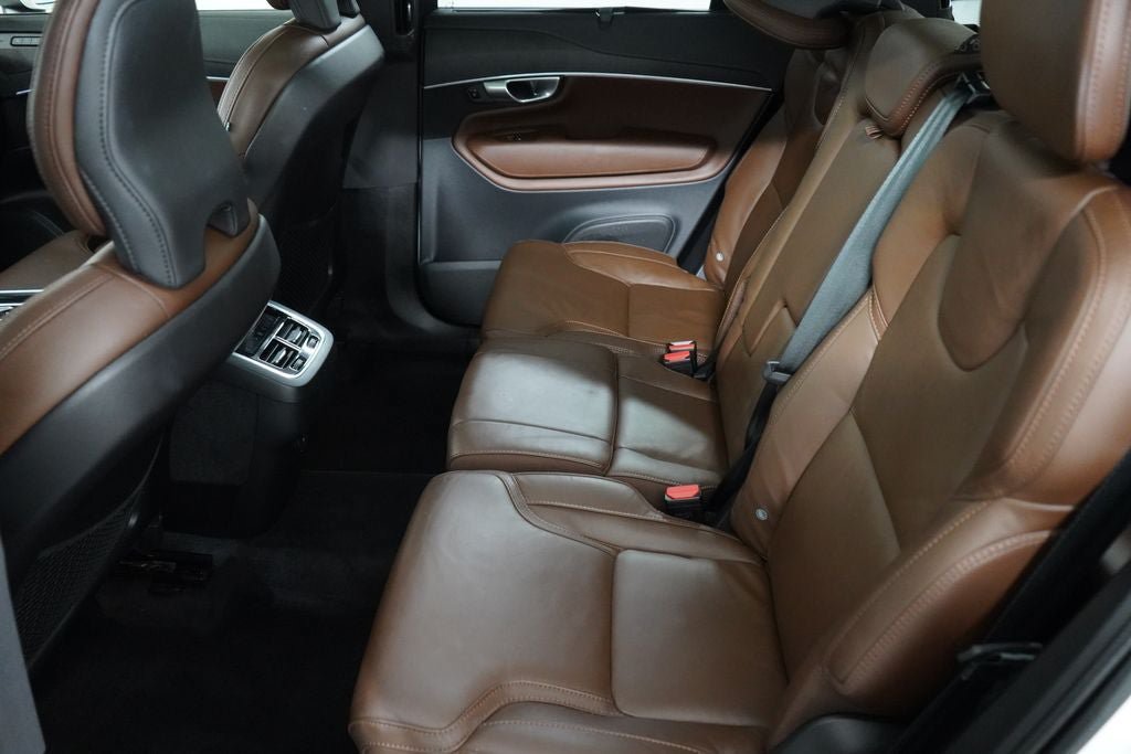 Used 2024 Volvo XC90 B6 Ultimate w/ Protection Package Premier AWD/4WD image 25