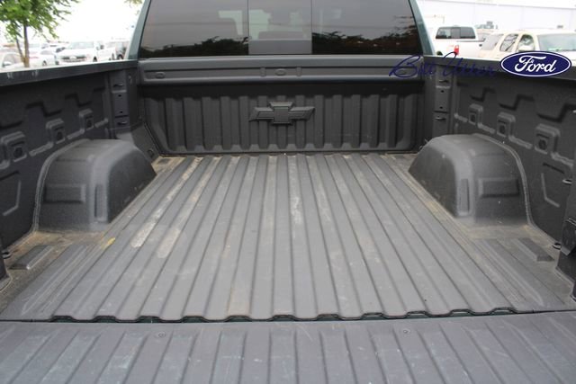 Used 2026 Chevrolet Silverado 1500 ZR2 w/ Dark Appearance Package AWD/4WD image 10