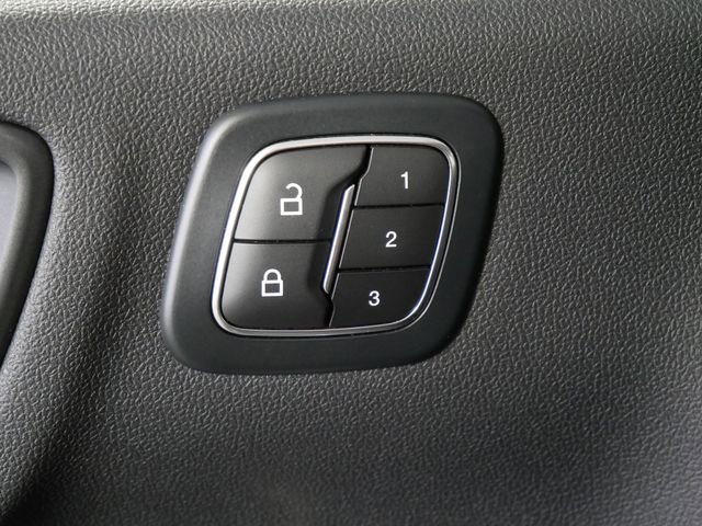 Certified 2024 Ford Escape Platinum image 18