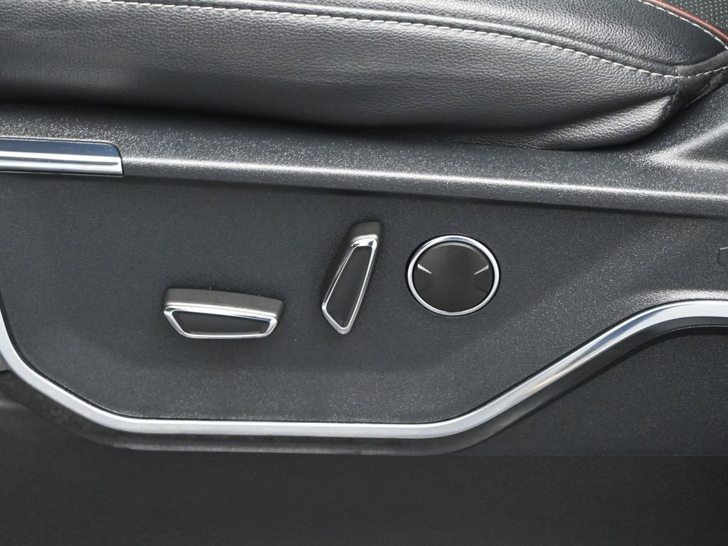 Certified 2022 Ford F150 Lariat w/ Equipment Group 502A High image 10