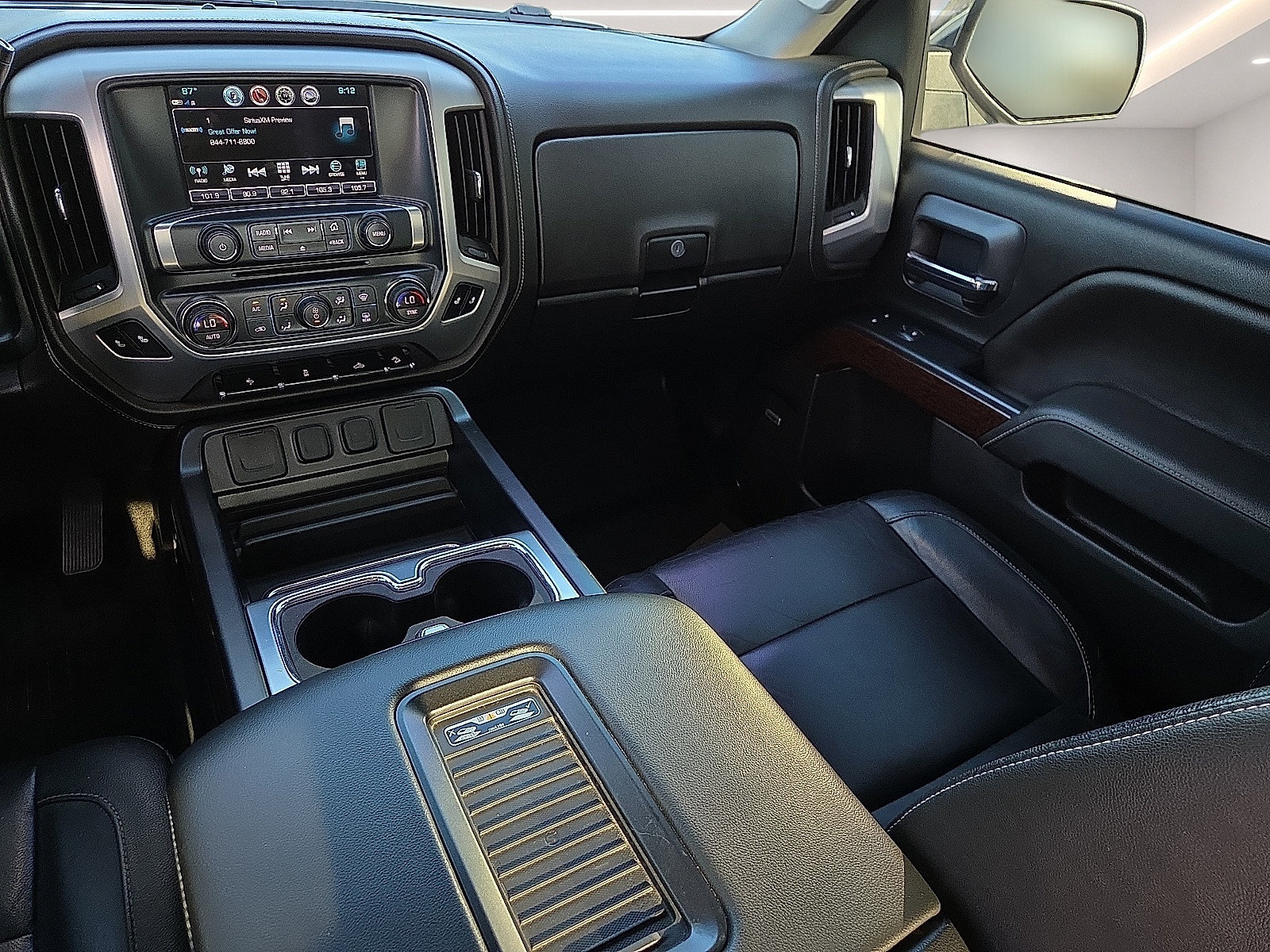 Used 2018 GMC Sierra 1500 SLT w/ SLT Premium Package AWD/4WD image 12