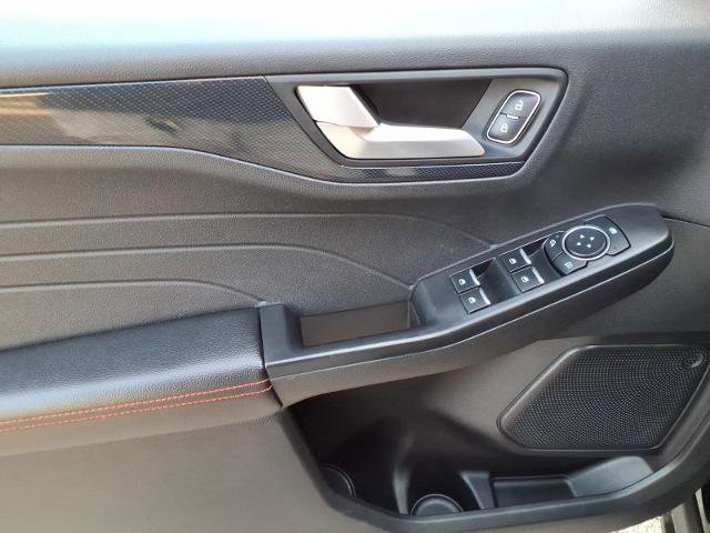 Certified 2025 Ford Escape ST-Line FWD image 8