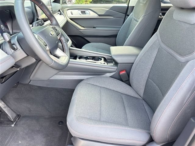Certified 2026 Ford Explorer Active RWD image 15