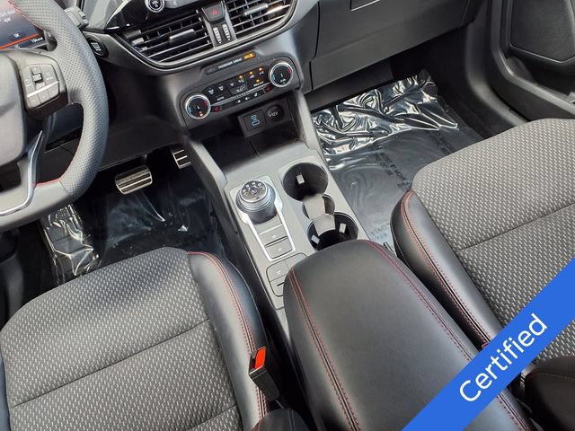 Certified 2023 Ford Escape ST-Line AWD/4WD image 10