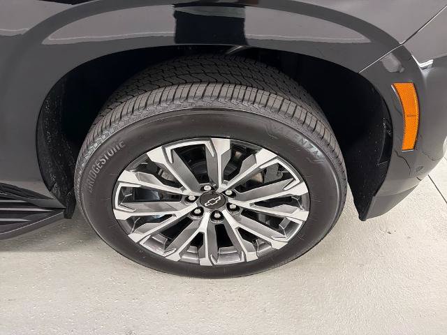 Used 2026 Chevrolet Tahoe High Country w/ Sun And Tow Package AWD/4WD image 5