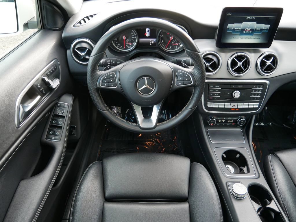 Used 2018 Mercedes-Benz GLA 250 4MATIC image 12