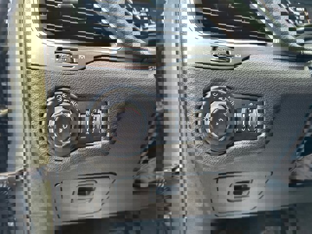 Used 2019 Jeep Cherokee Latitude Plus image 34