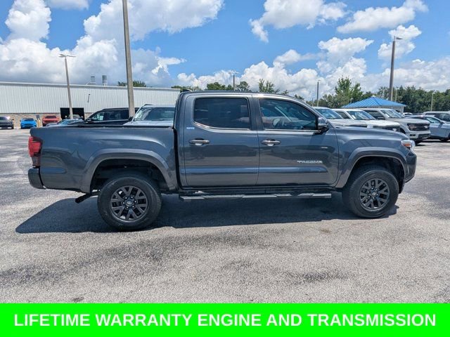Used 2022 Toyota Tacoma SR5 w/ Technology Package RWD image 4