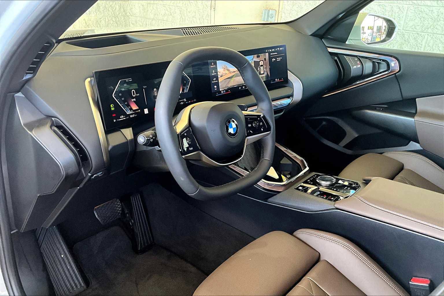 Used 2025 BMW X3 xDrive30i w/ Premium Package image 17