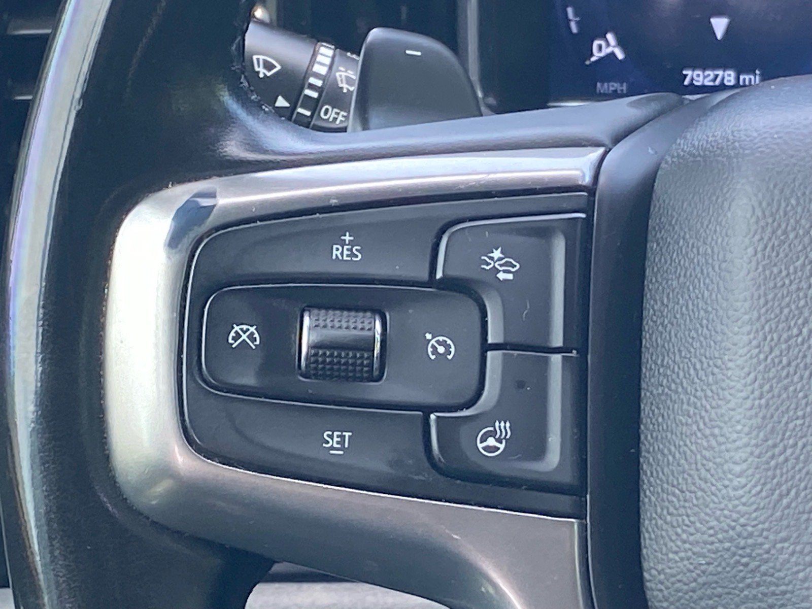 Used 2023 Chevrolet Silverado 1500 LT Trail Boss w/ Convenience Package II AWD/4WD image 12