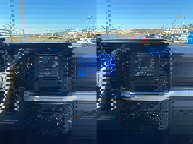 Certified 2025 Ford F250 XLT image 11