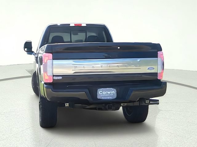 Certified 2019 Ford F250 Platinum w/ Platinum Ultimate Package AWD/4WD image 4