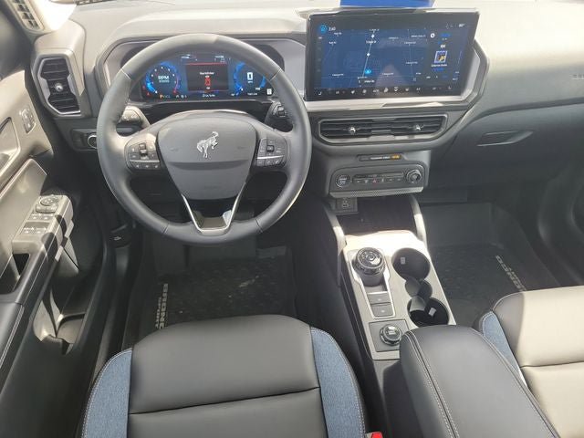 Certified 2025 Ford Bronco Sport Outer Banks w/ Outer Banks Tech Package+ AWD/4WD image 26