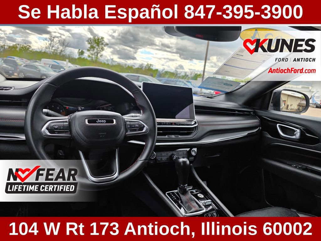 Used 2024 Jeep Compass Trailhawk AWD/4WD image 42